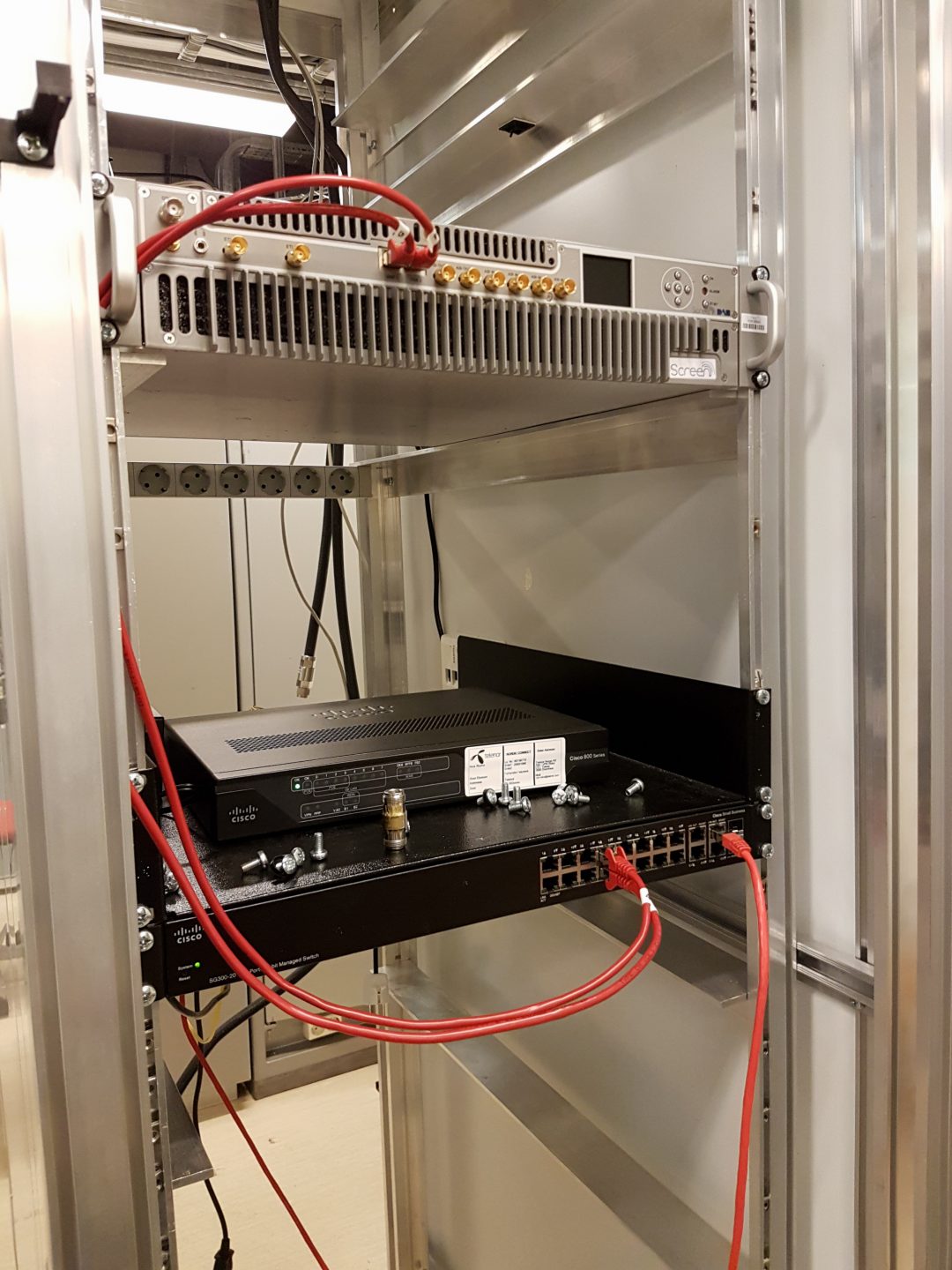 SCREEN DAB Transmitter NEA Radio 3 1000X1333 Screen TV Transmitters